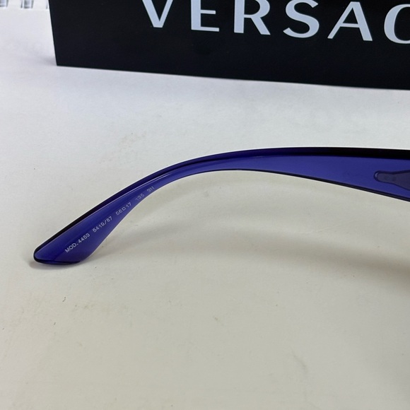 New Versace MOD 4453 5419/87 Transparent Violet Sunglasses - Picture 14 of 16